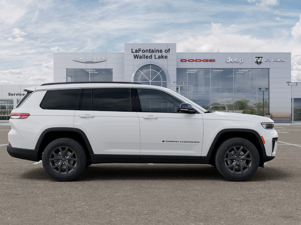 2027 Jeep Grand Cherokee L GRAND CHEROKEE L LAREDO ALTITUDE 4X4
