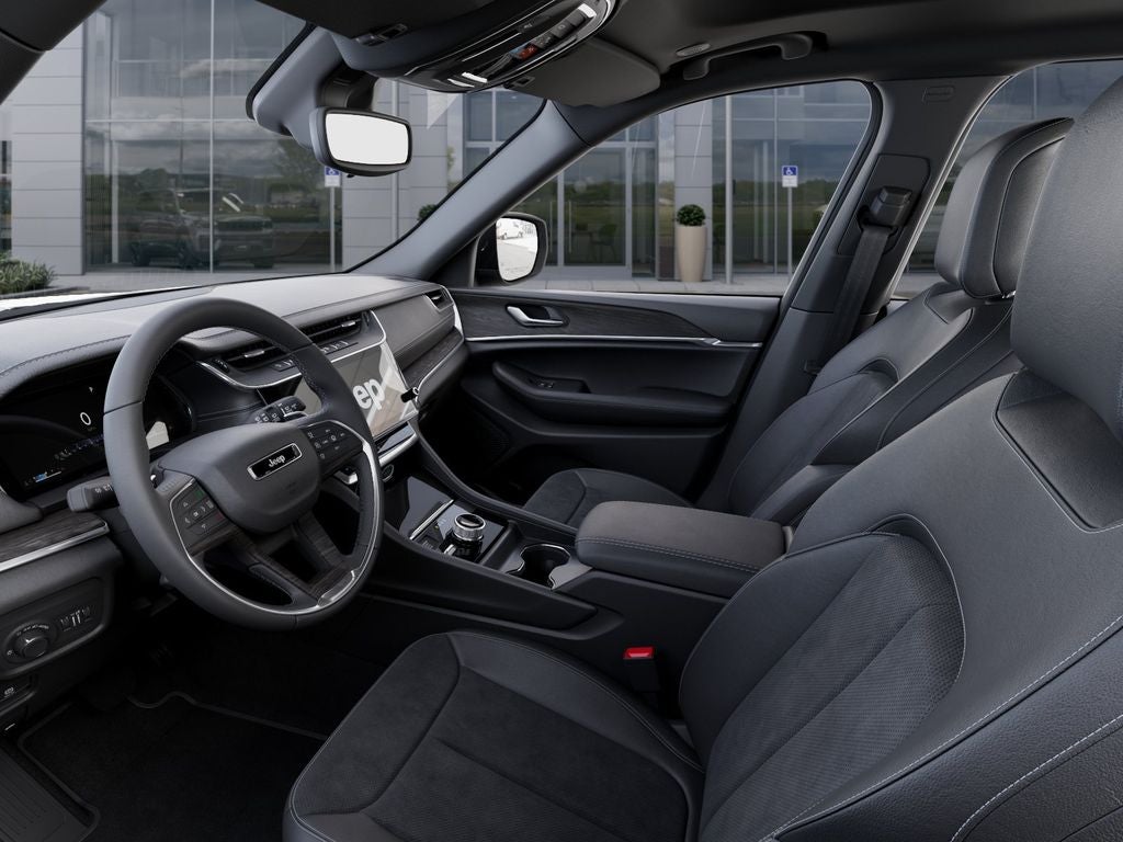 2026 Jeep Grand Cherokee L Laredo Altitude