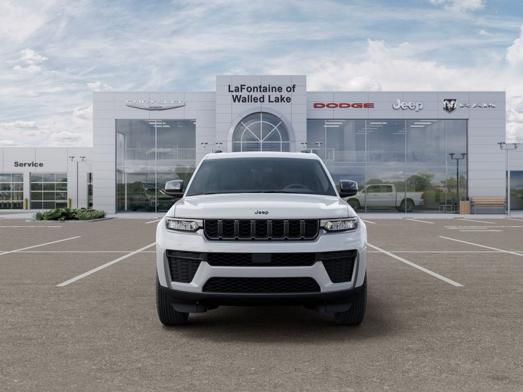 2026 Jeep Grand Cherokee L Laredo Altitude