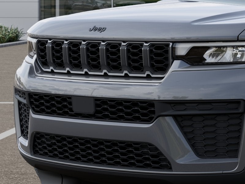 2027 Jeep Grand Cherokee L GRAND CHEROKEE L LAREDO ALTITUDE 4X4