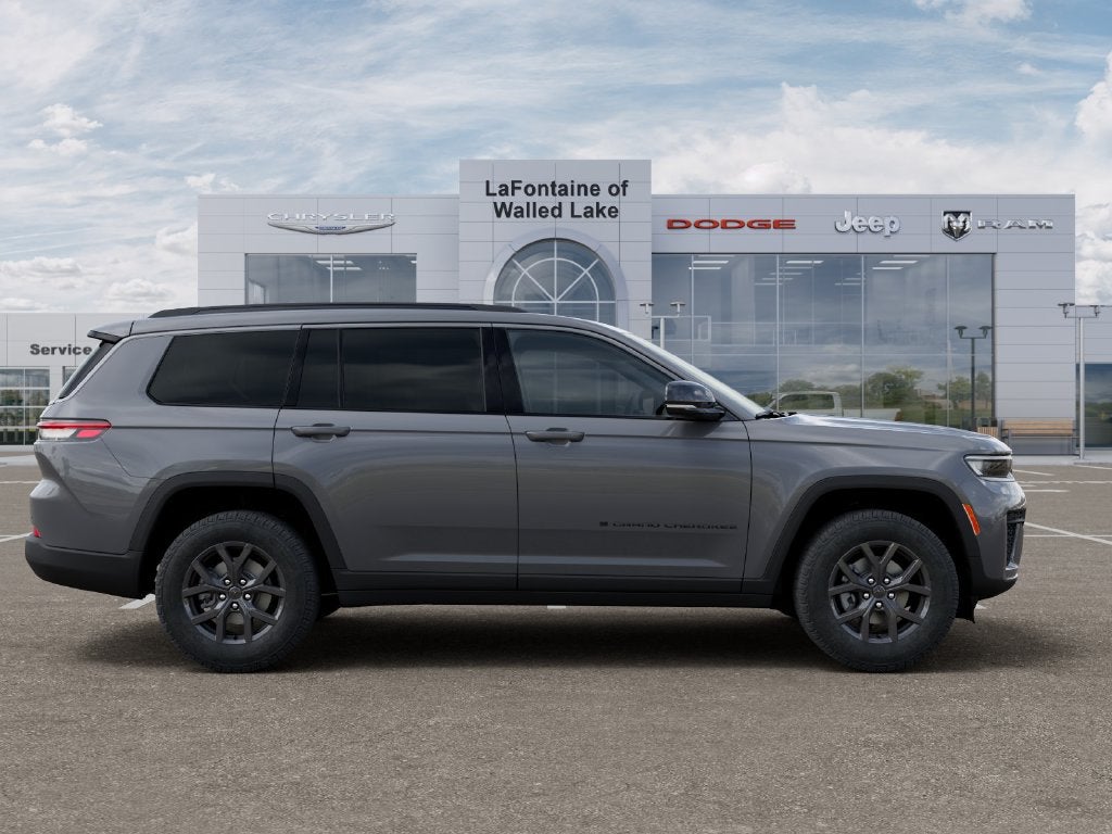 2027 Jeep Grand Cherokee L GRAND CHEROKEE L LAREDO ALTITUDE 4X4