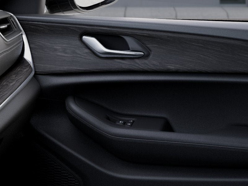 2027 Jeep Grand Cherokee L GRAND CHEROKEE L LAREDO ALTITUDE 4X4