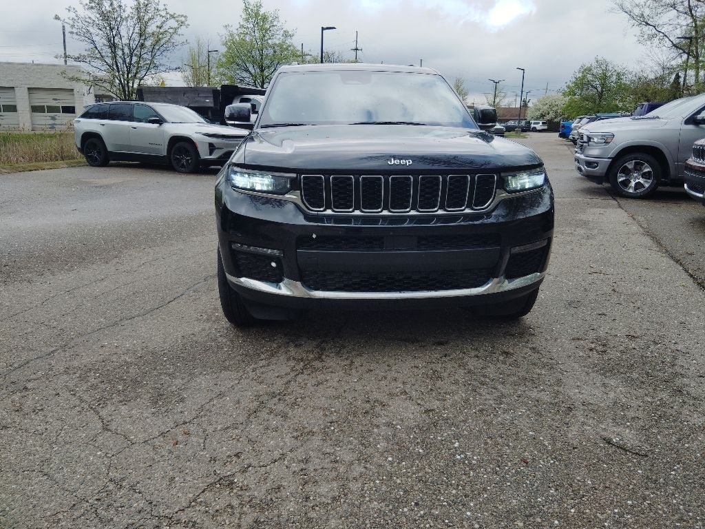 2022 Jeep Grand Cherokee L Limited 4x4