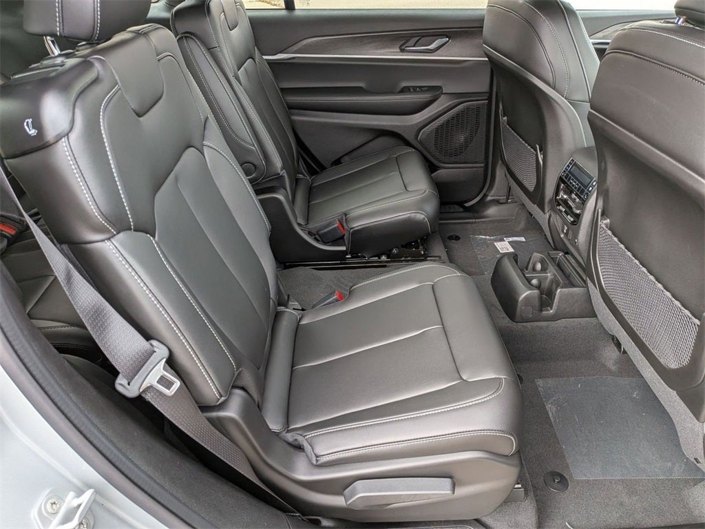 2025 Jeep Grand Cherokee L GRAND CHEROKEE L LIMITED 4X4