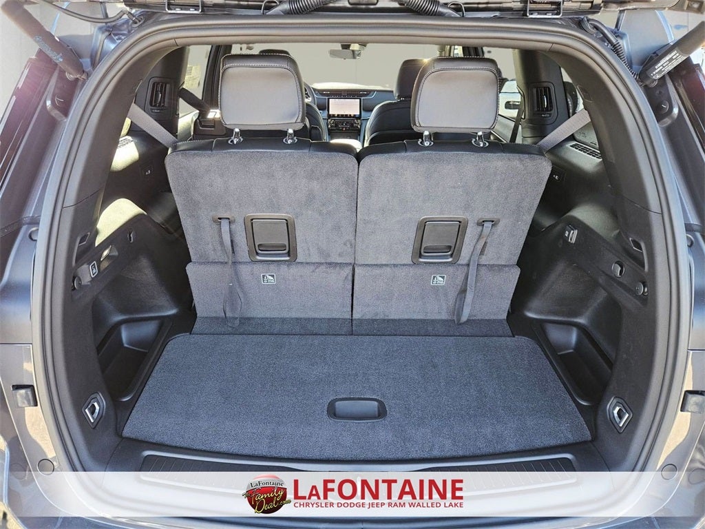 2025 Jeep Grand Cherokee L GRAND CHEROKEE L LIMITED 4X4