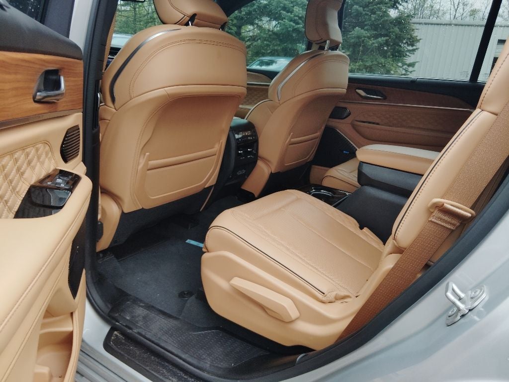 2024 Jeep Grand Cherokee L Summit