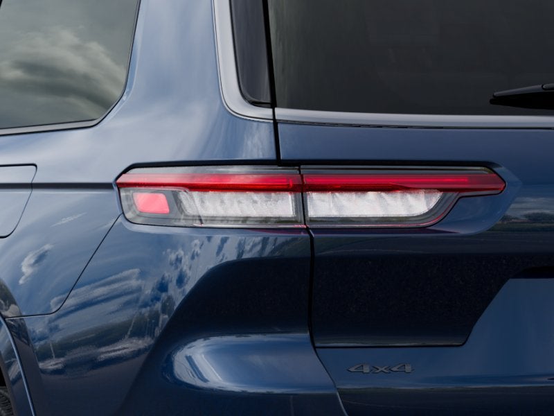 2027 Jeep Grand Cherokee L GRAND CHEROKEE L SUMMIT 4X4