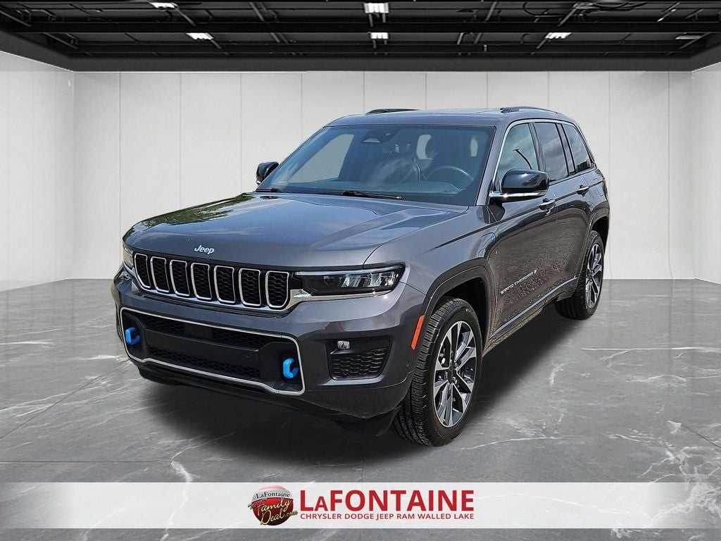 2022 Jeep Grand Cherokee 4xe Overland 4x4