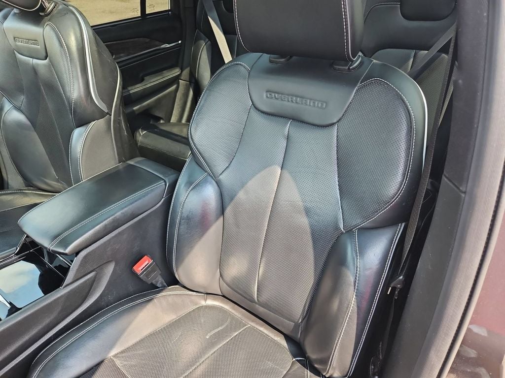 2022 Jeep Grand Cherokee 4xe Overland 4x4
