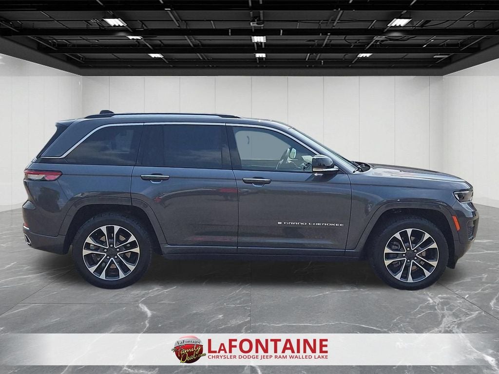 2022 Jeep Grand Cherokee 4xe Overland 4x4