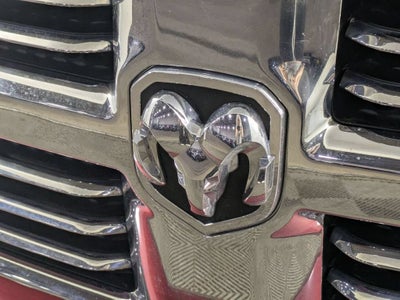 2018 RAM 1500 Big Horn Crew Cab 4x4 5'7' Box