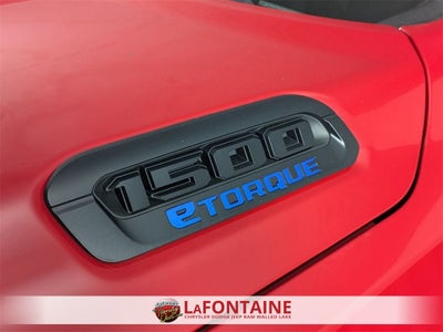 2022 RAM 1500 Big Horn Crew Cab 4x4 5'7' Box