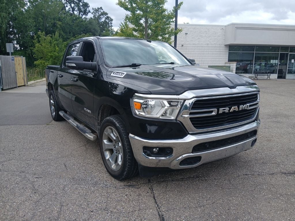 2019 RAM 1500 Big Horn/Lone Star Crew Cab 4x4 5'7' Box