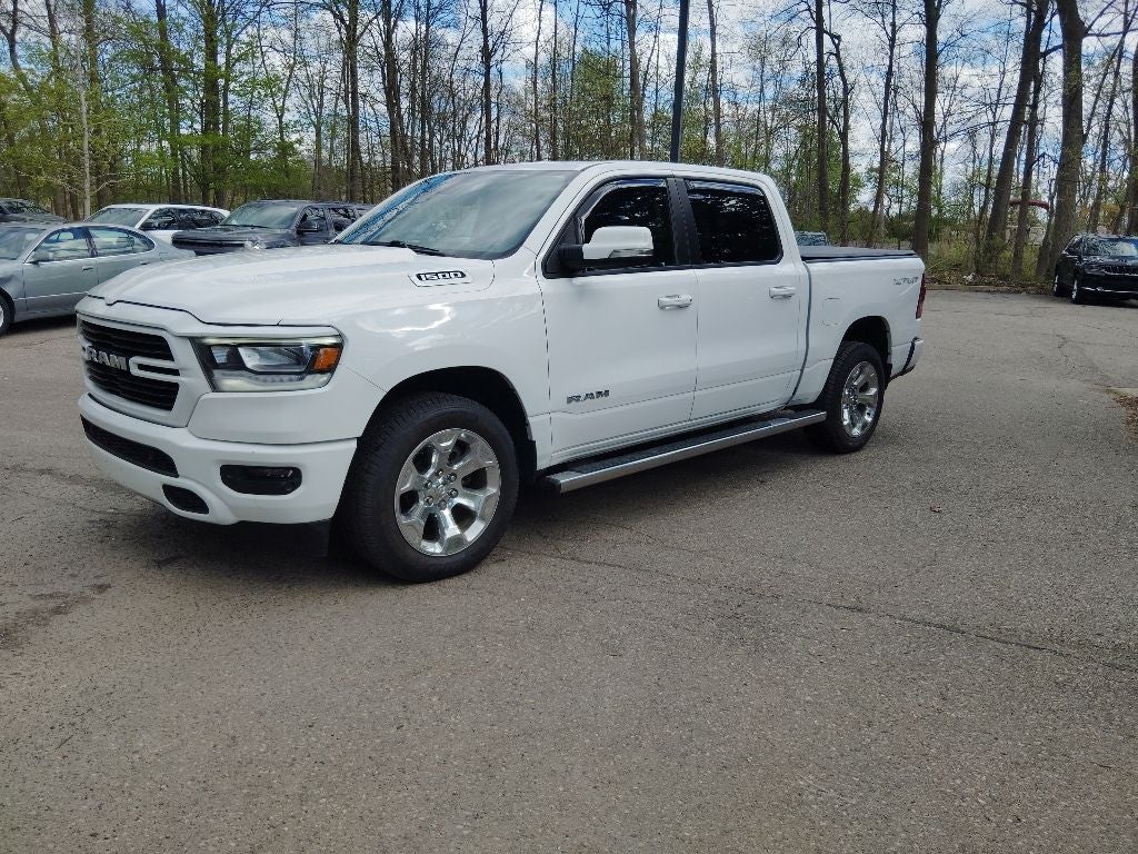 2020 RAM 1500 Big Horn Crew Cab 4x4 5'7' Box