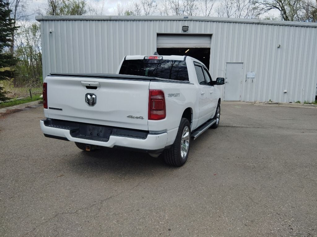 2020 RAM 1500 Big Horn Crew Cab 4x4 5'7' Box
