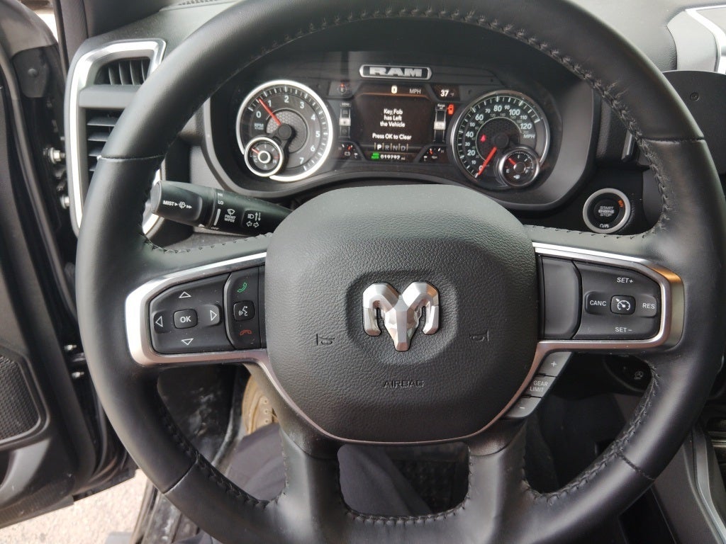 2024 RAM 1500 Big Horn Crew Cab 4x4 5'7' Box