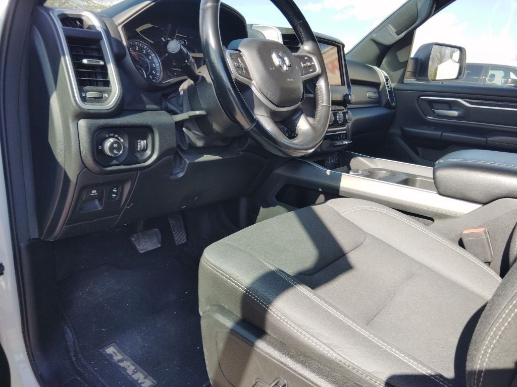 2021 RAM 1500 Big Horn Crew Cab 4x4 5'7' Box