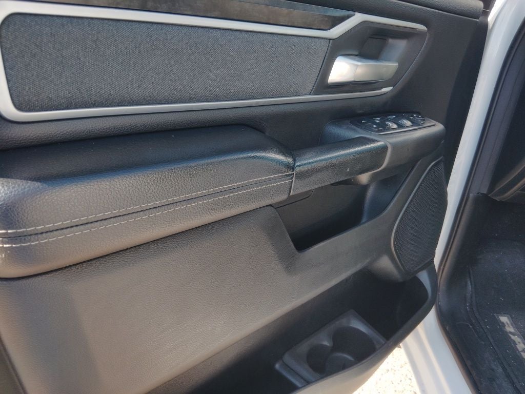 2021 RAM 1500 Big Horn Crew Cab 4x4 5'7' Box