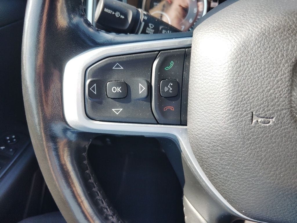 2021 RAM 1500 Big Horn Crew Cab 4x4 5'7' Box