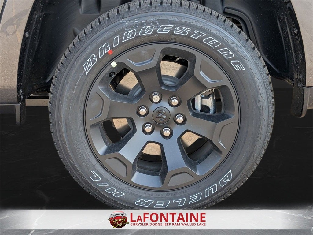 2025 RAM Ram 1500 RAM 1500 BIG HORN CREW CAB 4X4 5'7' BOX