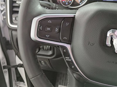 2025 RAM 1500 Big Horn Crew Cab 4x4 5'7' Box