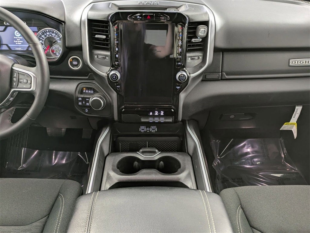 2025 RAM 1500 Big Horn Crew Cab 4x4 5'7' Box