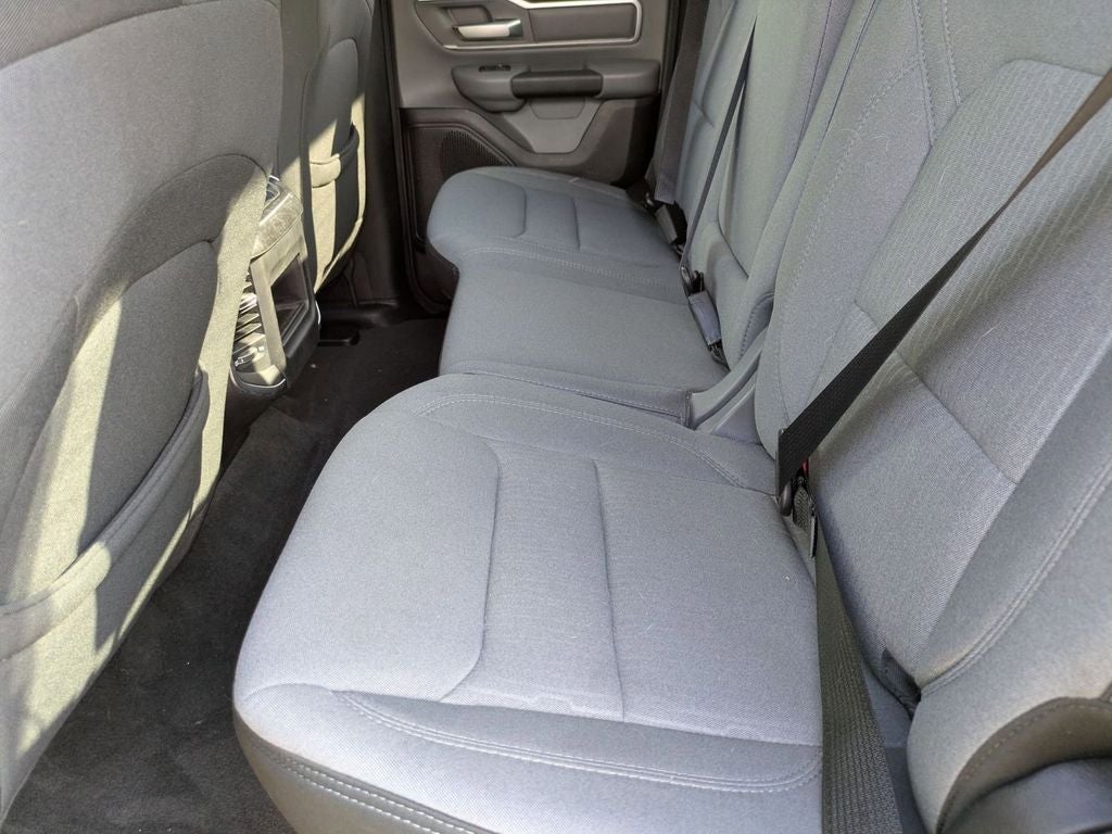 2020 RAM 1500 Big Horn Quad Cab 4x4 6'4' Box