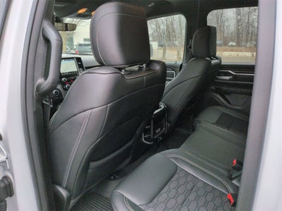 2022 RAM 1500 Big Horn Quad Cab 4x4 6'4' Box