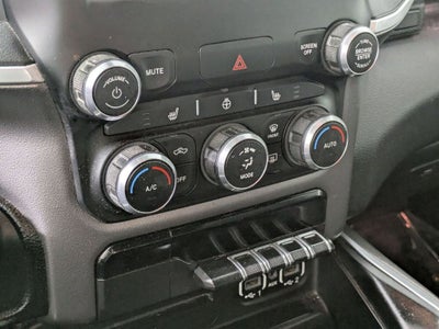 2019 RAM 1500 Big Horn/Lone Star Crew Cab 4x4 5'7' Box