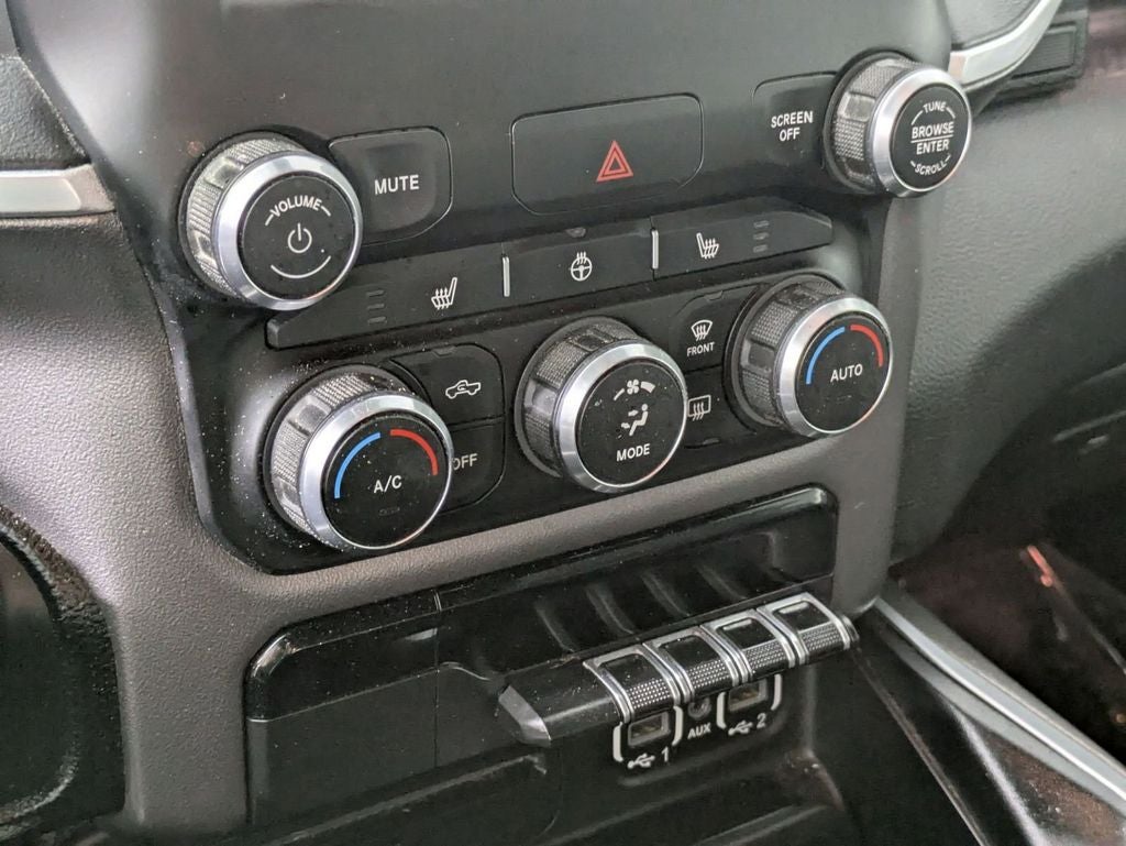 2019 RAM 1500 Big Horn/Lone Star Crew Cab 4x4 5'7' Box