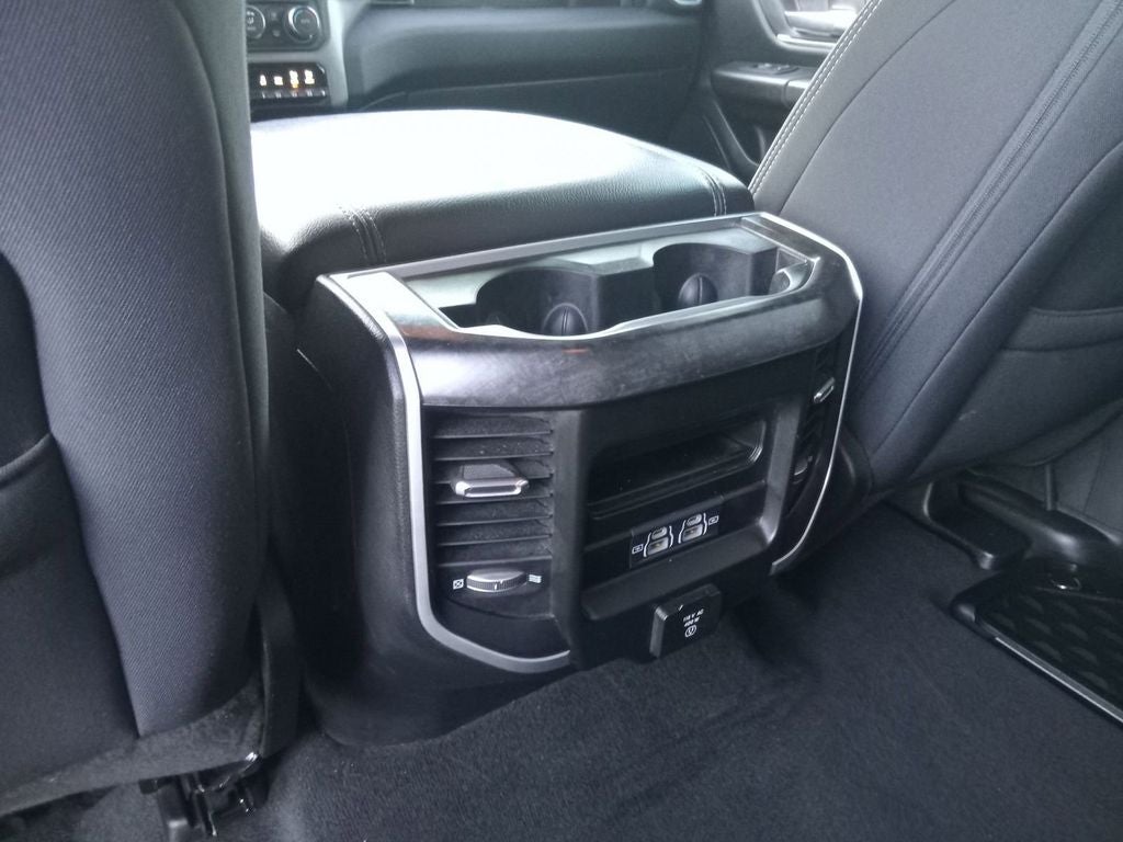 2021 RAM 1500 Big Horn Crew Cab 4x4 5'7' Box