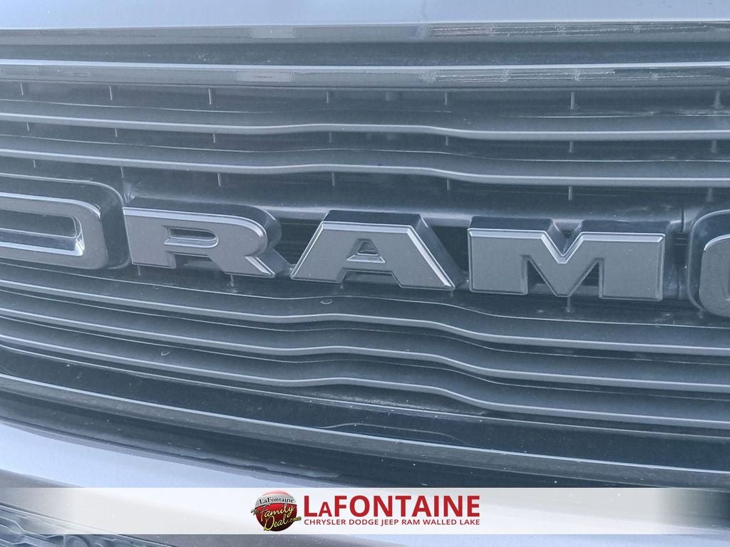 2021 RAM 1500 Big Horn Crew Cab 4x4 5'7' Box