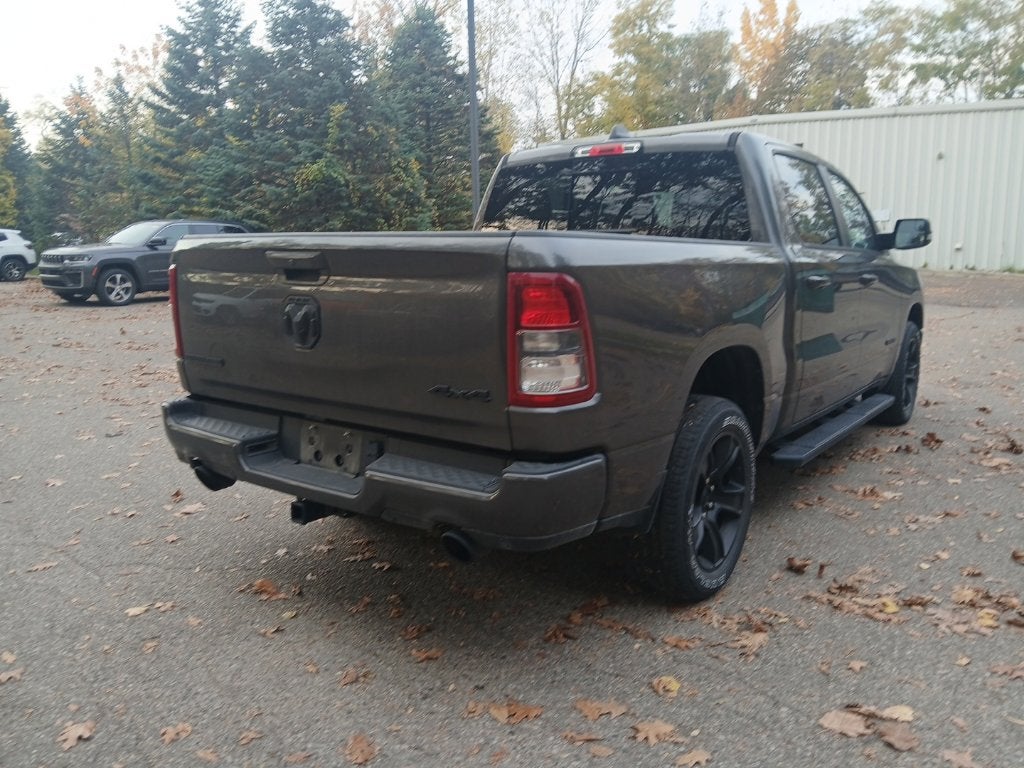 2020 RAM 1500 Big Horn Crew Cab 4x4 5'7' Box
