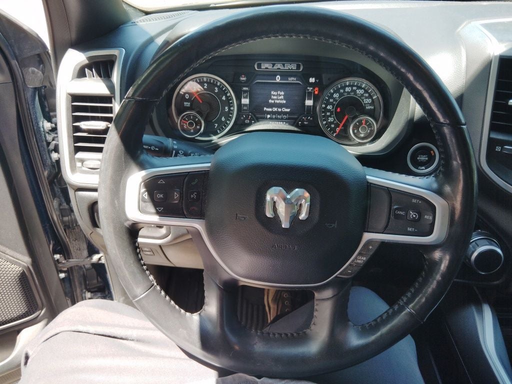 2021 RAM 1500 Big Horn Crew Cab 4x4 5'7' Box