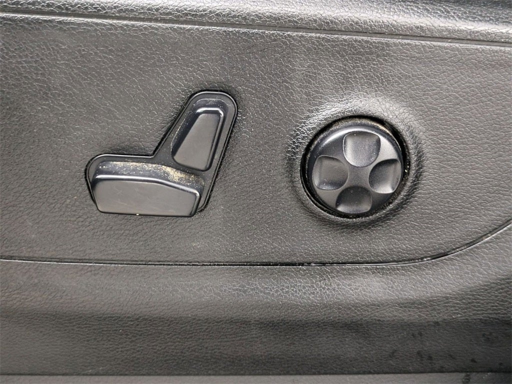 2021 RAM 1500 Big Horn Crew Cab 4x4 5'7' Box