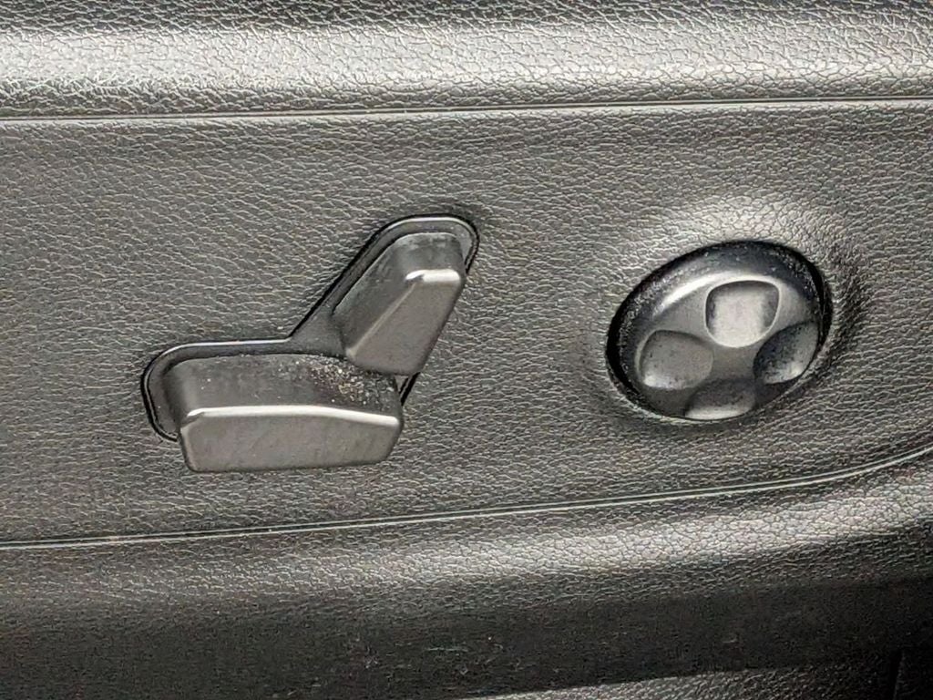 2021 RAM 1500 Big Horn Crew Cab 4x4 5'7' Box