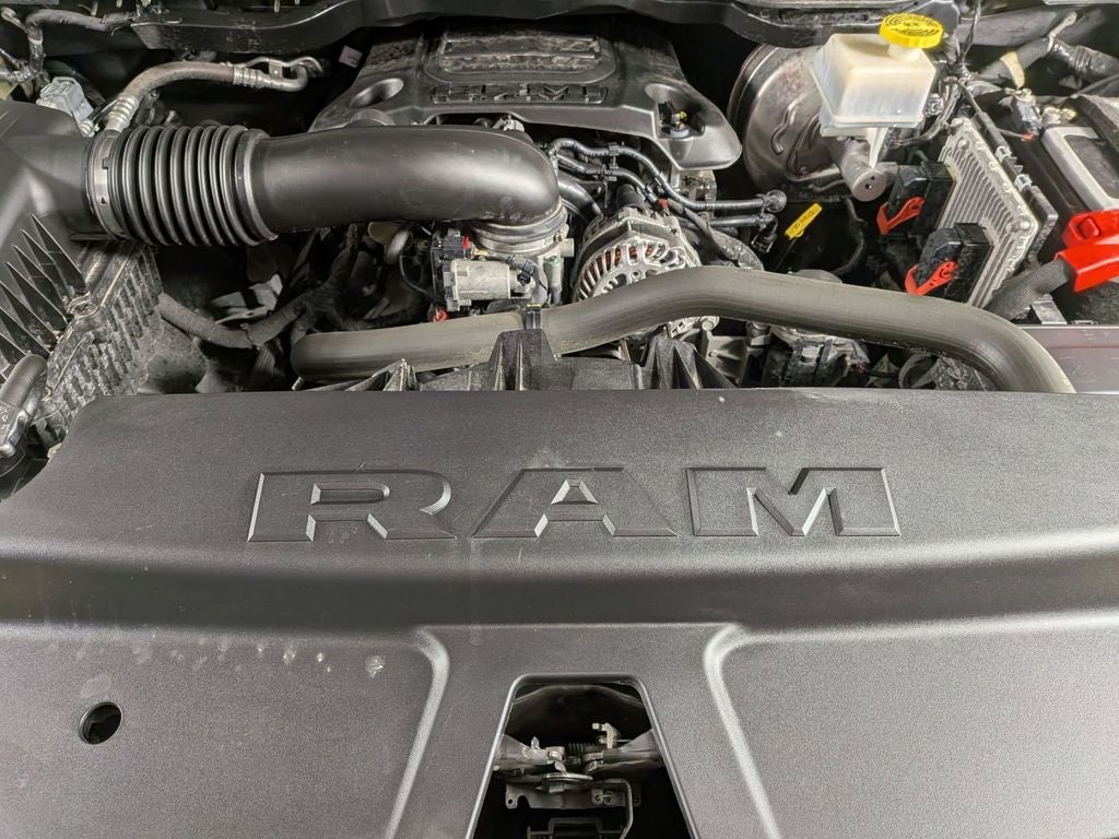 2021 RAM 1500 Big Horn Crew Cab 4x4 5'7' Box