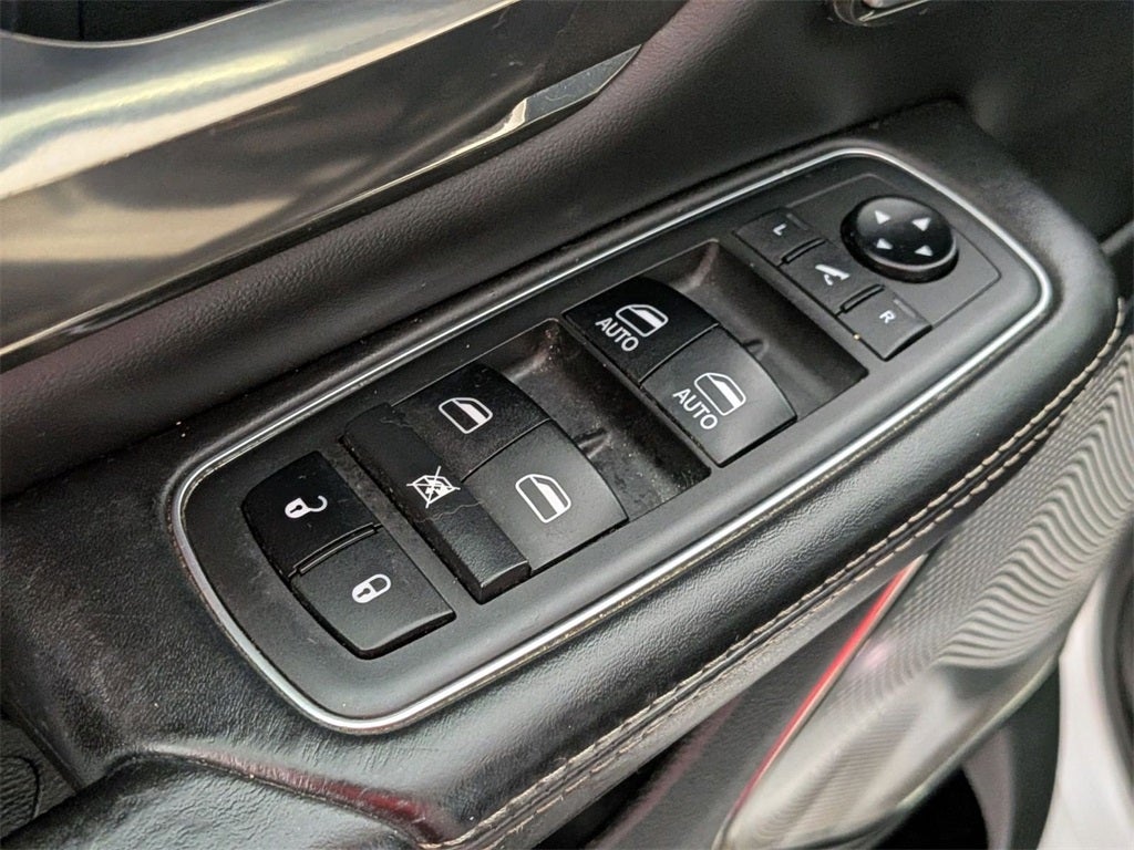 2019 RAM 1500 Limited Crew Cab 4x4 5'7' Box