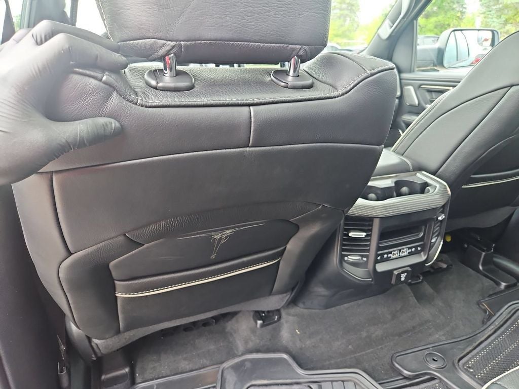 2021 RAM 1500 Limited Crew Cab 4x4 5'7' Box