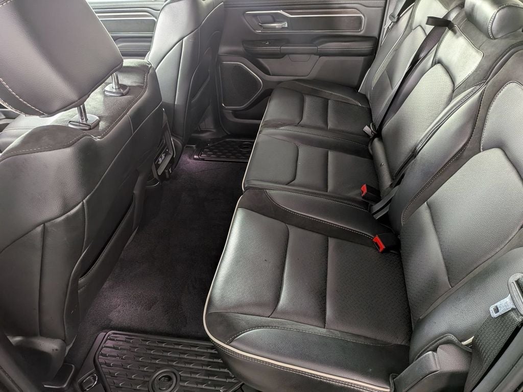 2026 RAM 1500 Laramie Crew Cab 4x4 5'7' Box