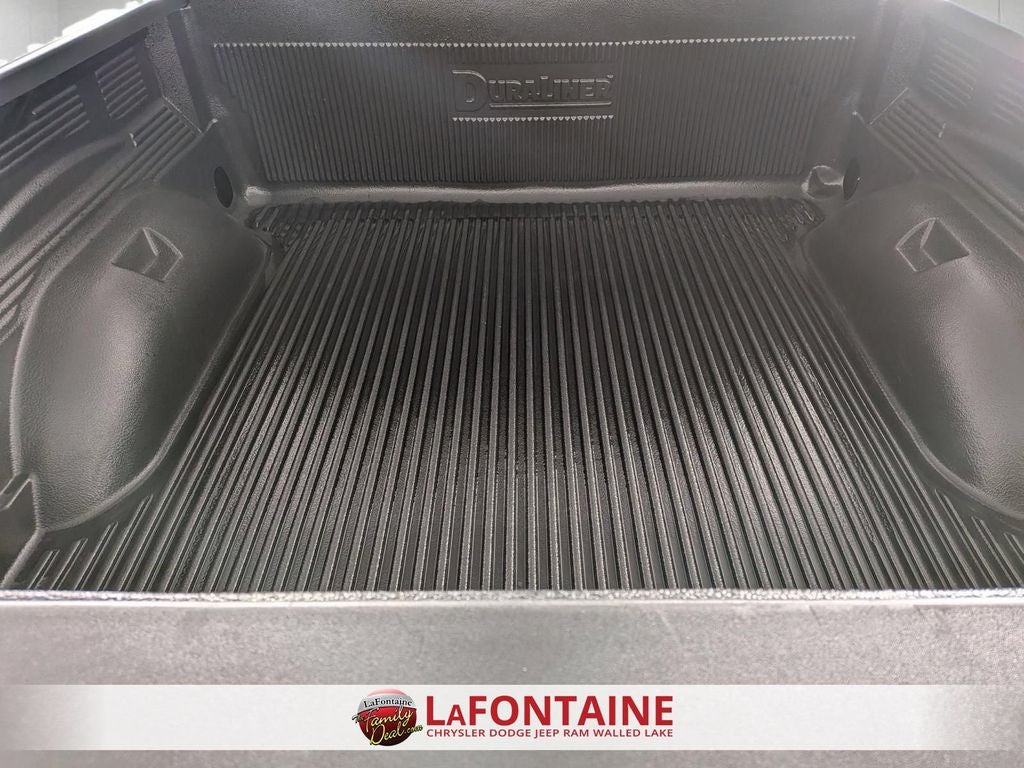 2026 RAM 1500 Laramie Crew Cab 4x4 5'7' Box
