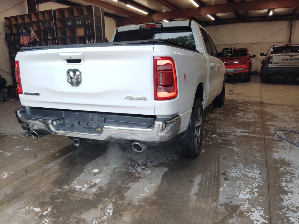 2023 RAM 1500 Laramie Crew Cab 4x4 5'7' Box