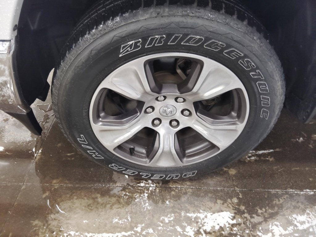 2023 RAM 1500 Laramie Crew Cab 4x4 5'7' Box