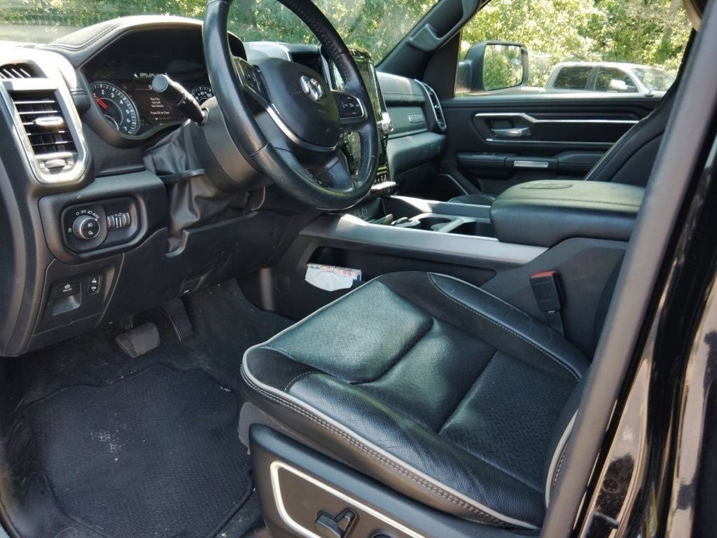2023 RAM 1500 Laramie Crew Cab 4x4 5'7' Box
