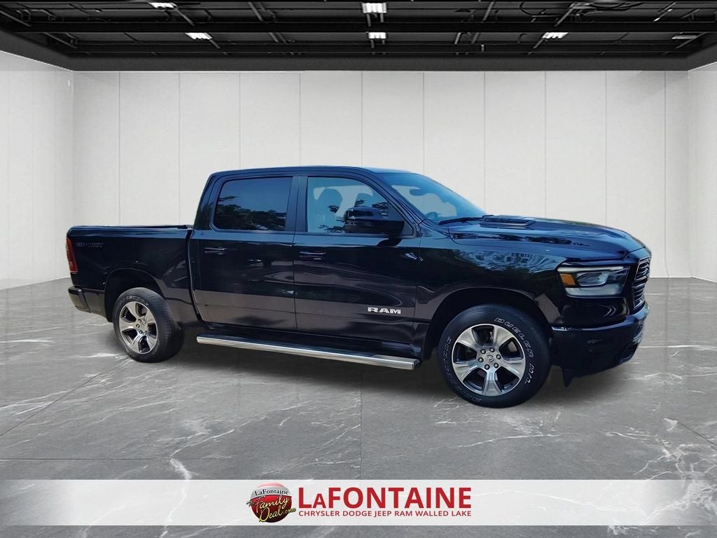 2023 RAM 1500 Laramie Crew Cab 4x4 5'7' Box
