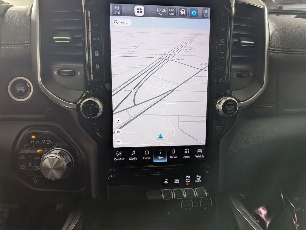 2023 RAM 1500 Laramie Crew Cab 4x4 5'7' Box