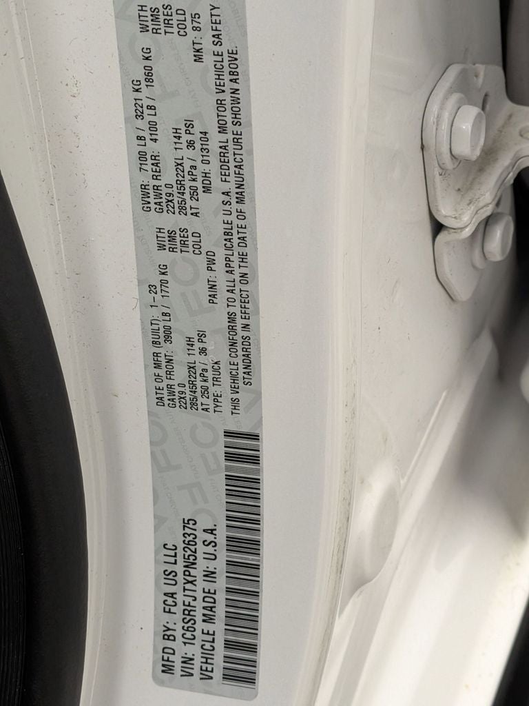 2023 RAM 1500 Laramie Crew Cab 4x4 5'7' Box