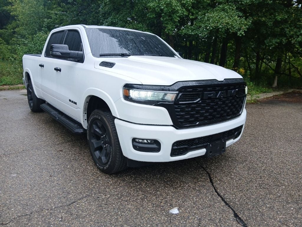 2025 RAM 1500 Big Horn Crew Cab 4x4 6'4' Box