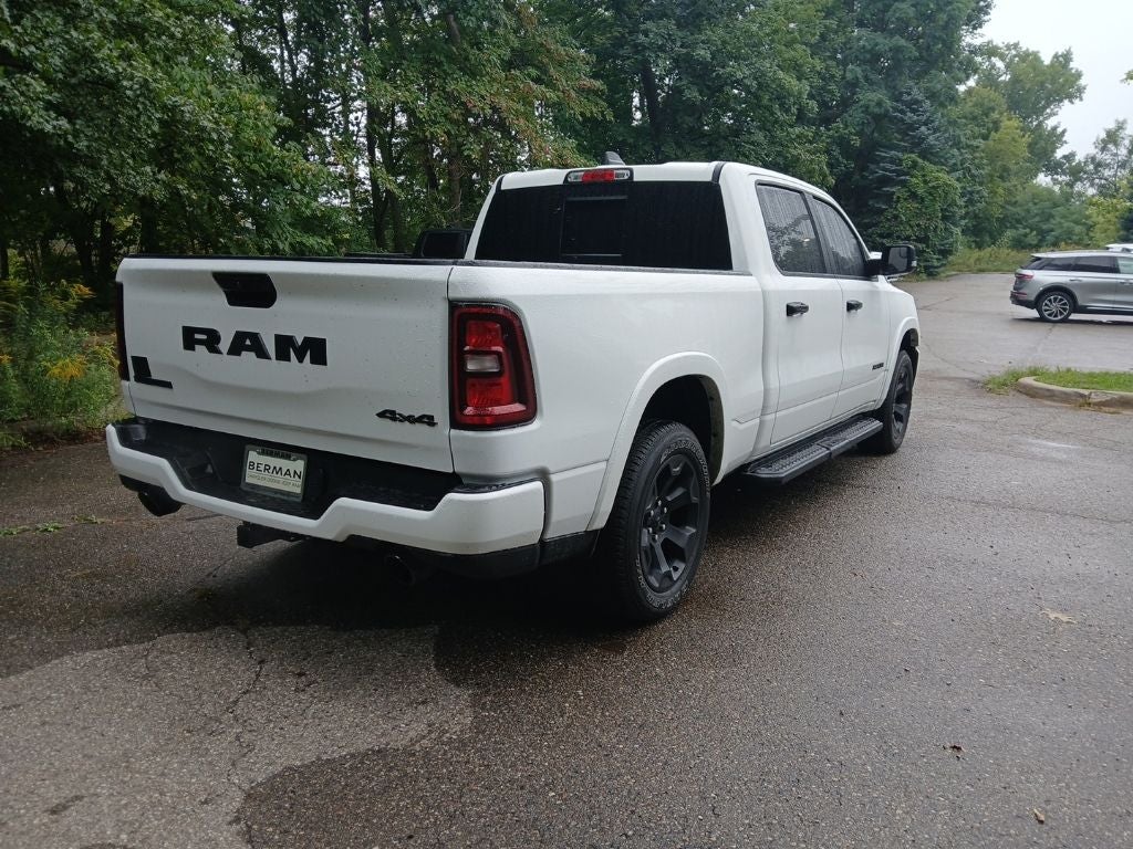 2025 RAM 1500 Big Horn Crew Cab 4x4 6'4' Box