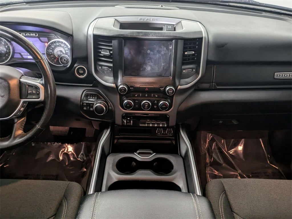 2020 RAM 1500 Big Horn Crew Cab 4x4 6'4' Box